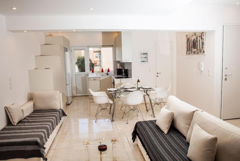 شقة Seafront Central Apt In Lavrio المظهر الخارجي الصورة